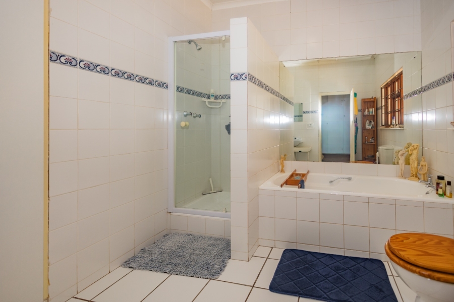 3 Bedroom Property for Sale in Paglande Western Cape